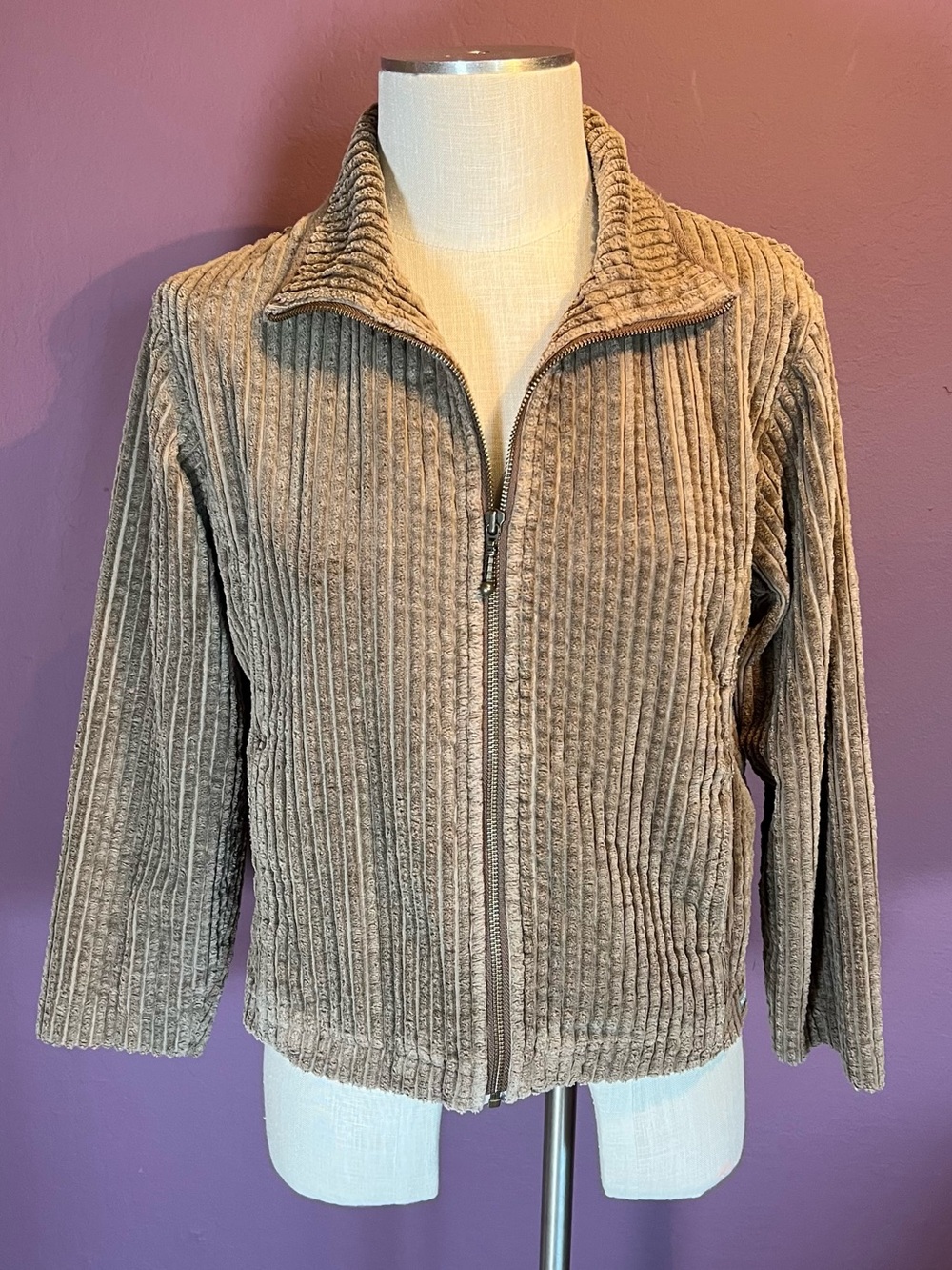 🤎Vintage 90s Woolrich Zip Up Jacket • Brown Wide Wale Corduroy • Mock Turtleneck